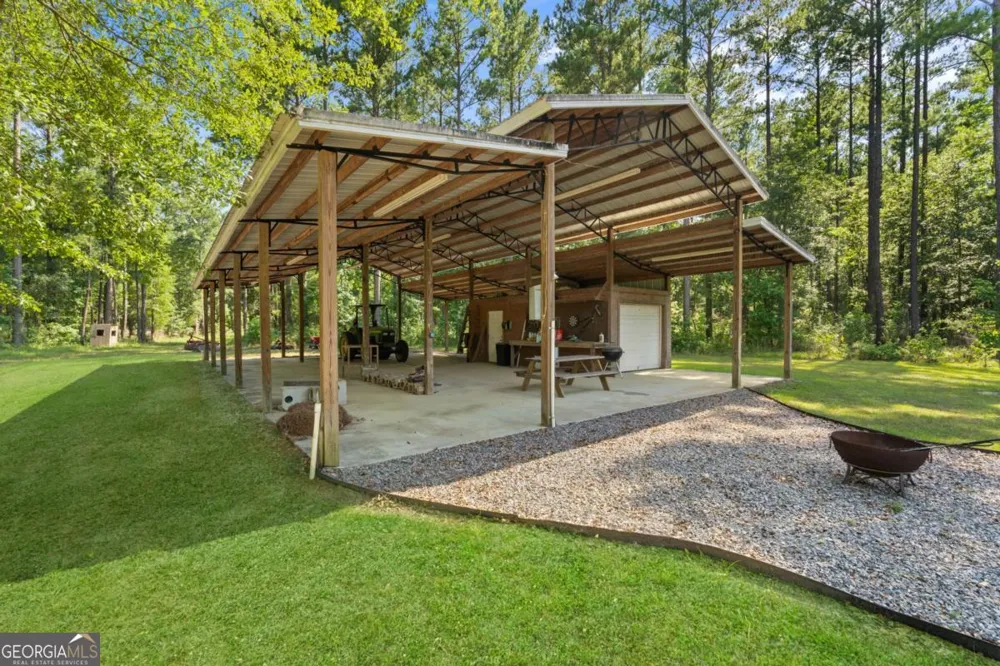 13320 Sunbury RD Claxton, GA 30417