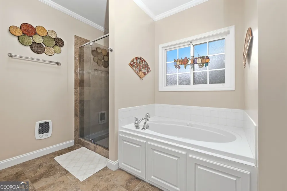 1046 Chase RD Cornelia, GA 30531