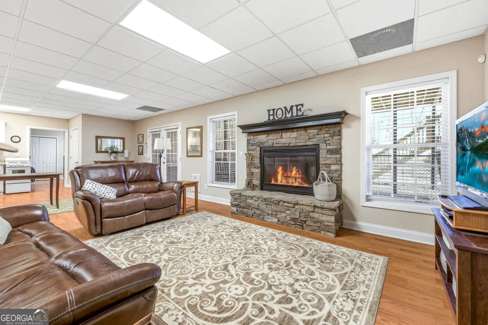 1046 Chase RD Cornelia, GA 30531
