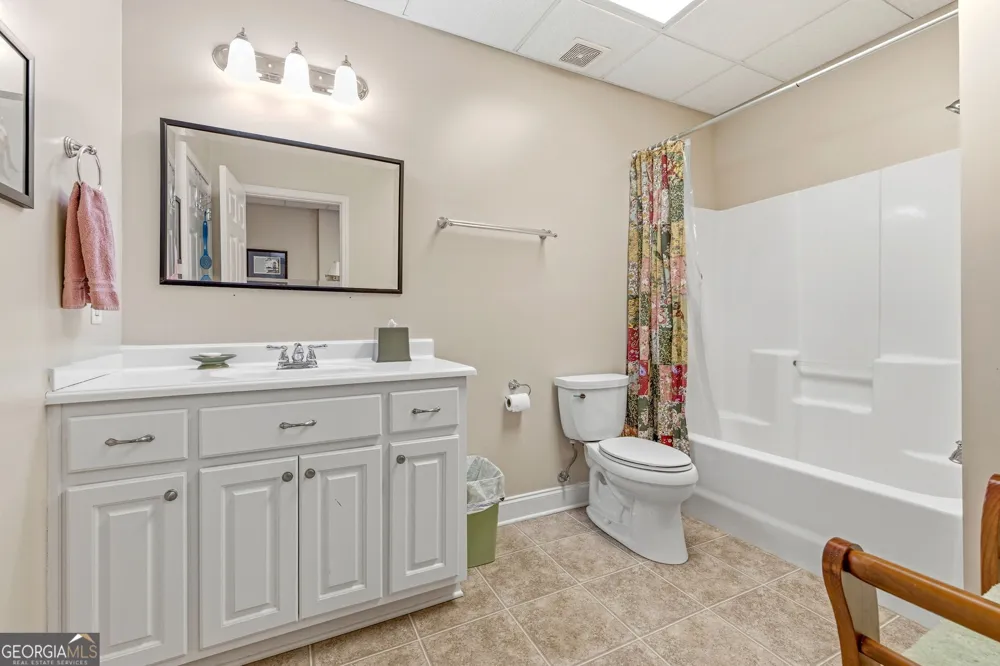 1046 Chase RD Cornelia, GA 30531