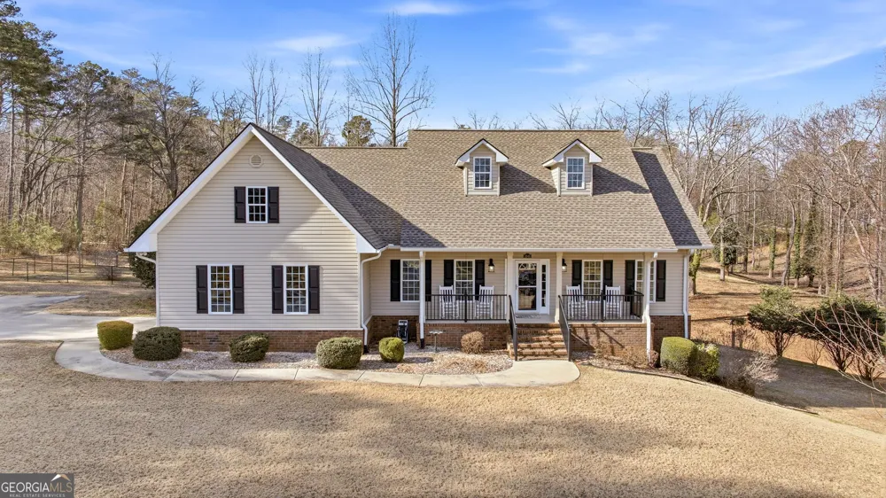 1046 Chase RD Cornelia, GA 30531