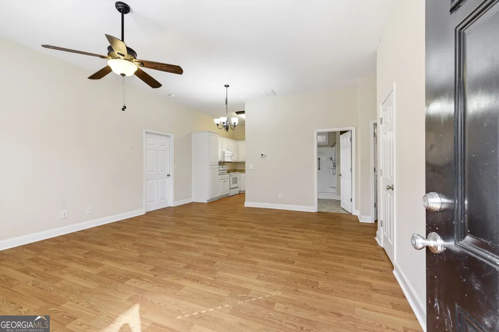 1046 Chase RD Cornelia, GA 30531