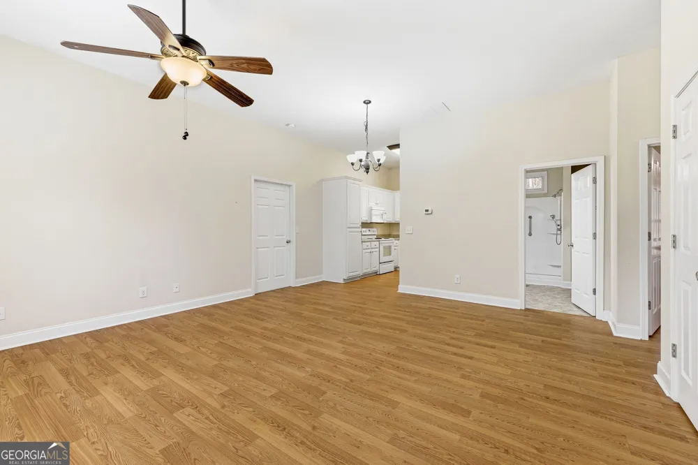 1046 Chase RD Cornelia, GA 30531