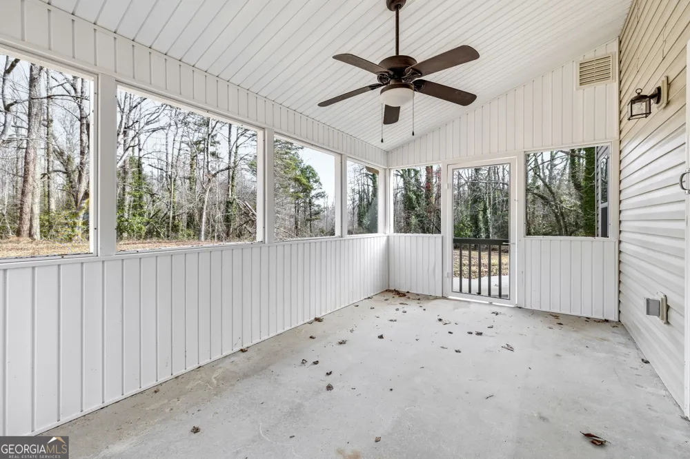 1046 Chase RD Cornelia, GA 30531