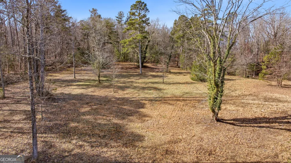 1046 Chase RD Cornelia, GA 30531