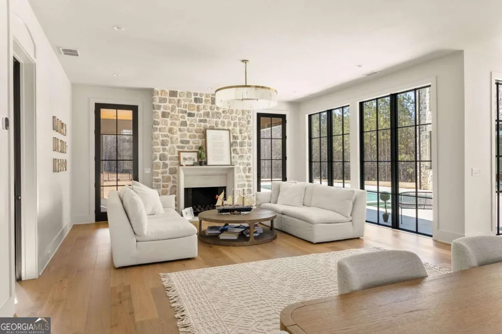 8445 Serenbe RD Chattahoochee Hills, GA 30268