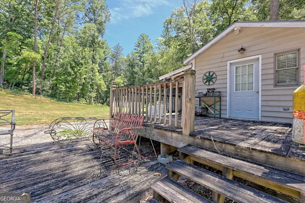 208 Colony RD Dillard, GA 30537