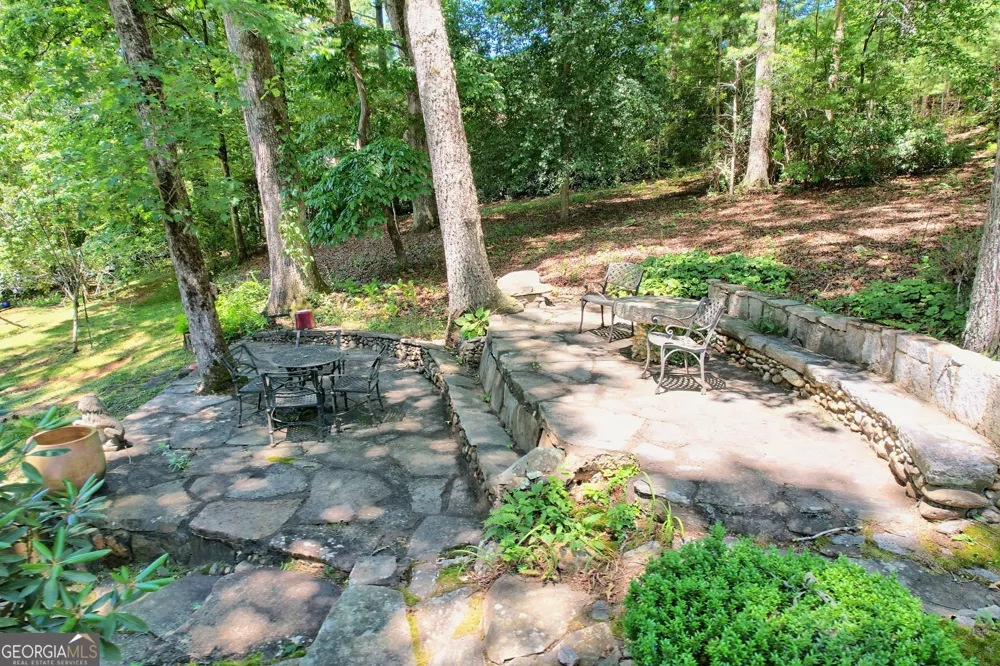 208 Colony RD Dillard, GA 30537