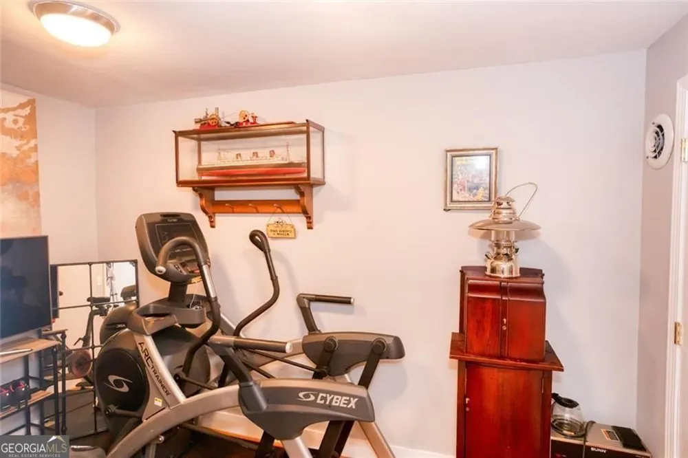 190 Raintree CT Demorest, GA 30535