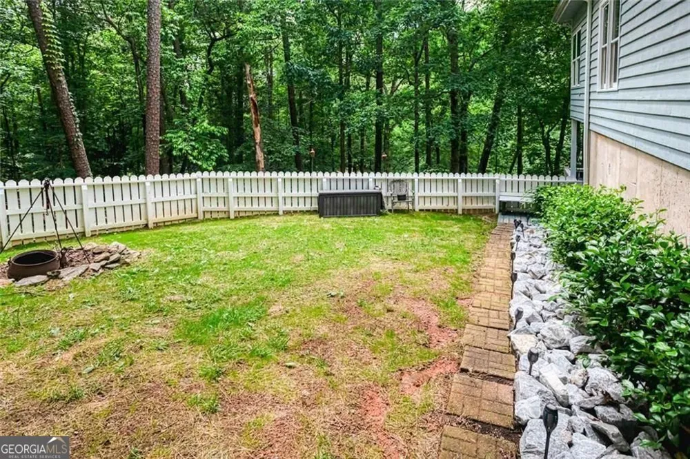 190 Raintree CT Demorest, GA 30535