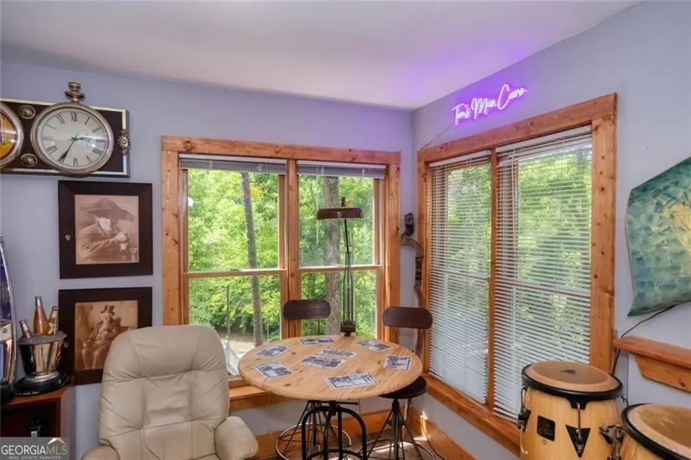 190 Raintree CT Demorest, GA 30535
