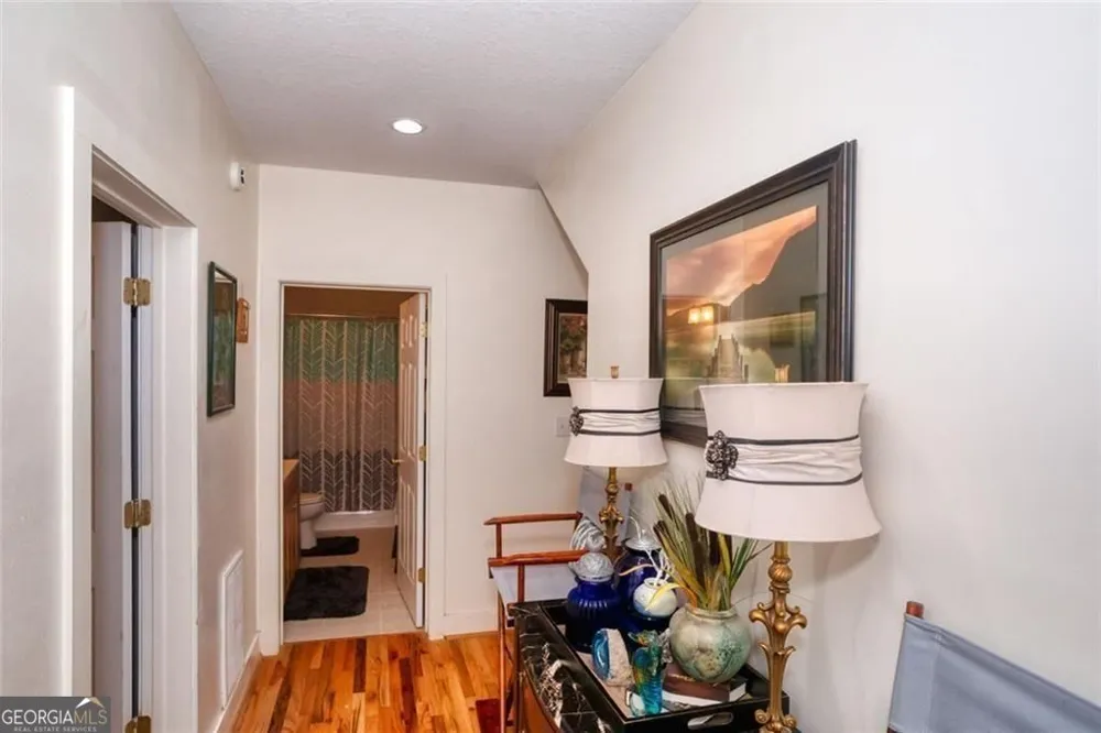 190 Raintree CT Demorest, GA 30535
