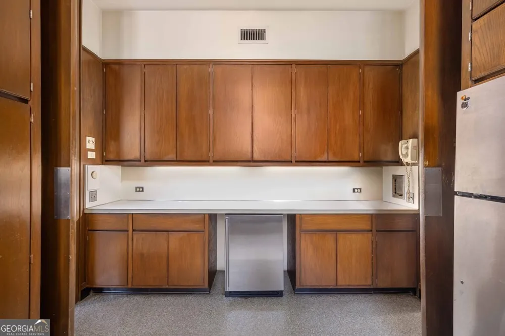 2718 Averett DR Columbus, GA 31906