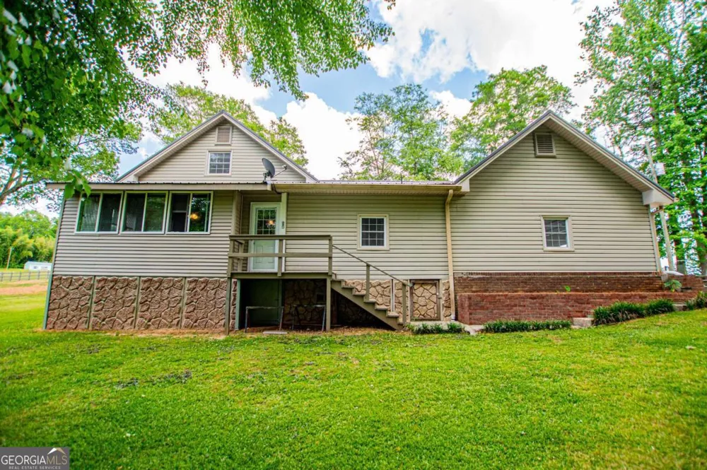 436 County Rd 98 Ranburne, AL 36273