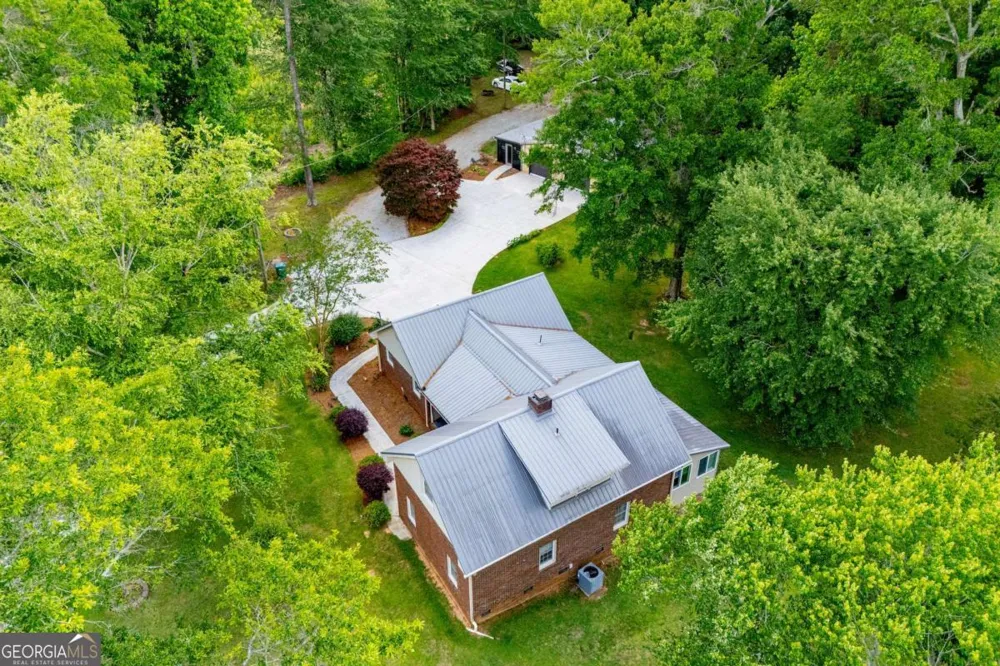 436 County Rd 98 Ranburne, AL 36273