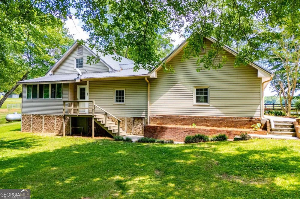 436 County Rd 98 Ranburne, AL 36273