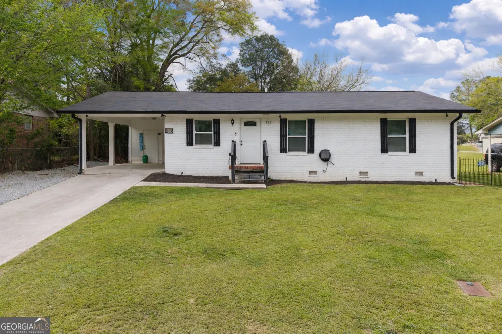 982 Green Meadow DR Madison, GA 30650