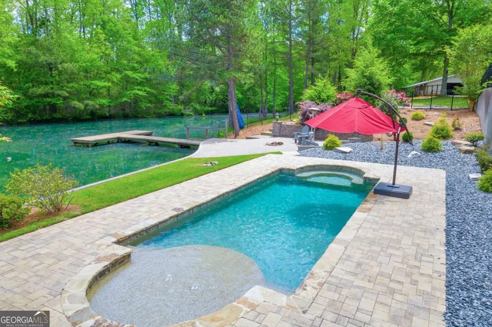6200 Bent Tree CV Murrayville, GA 30564