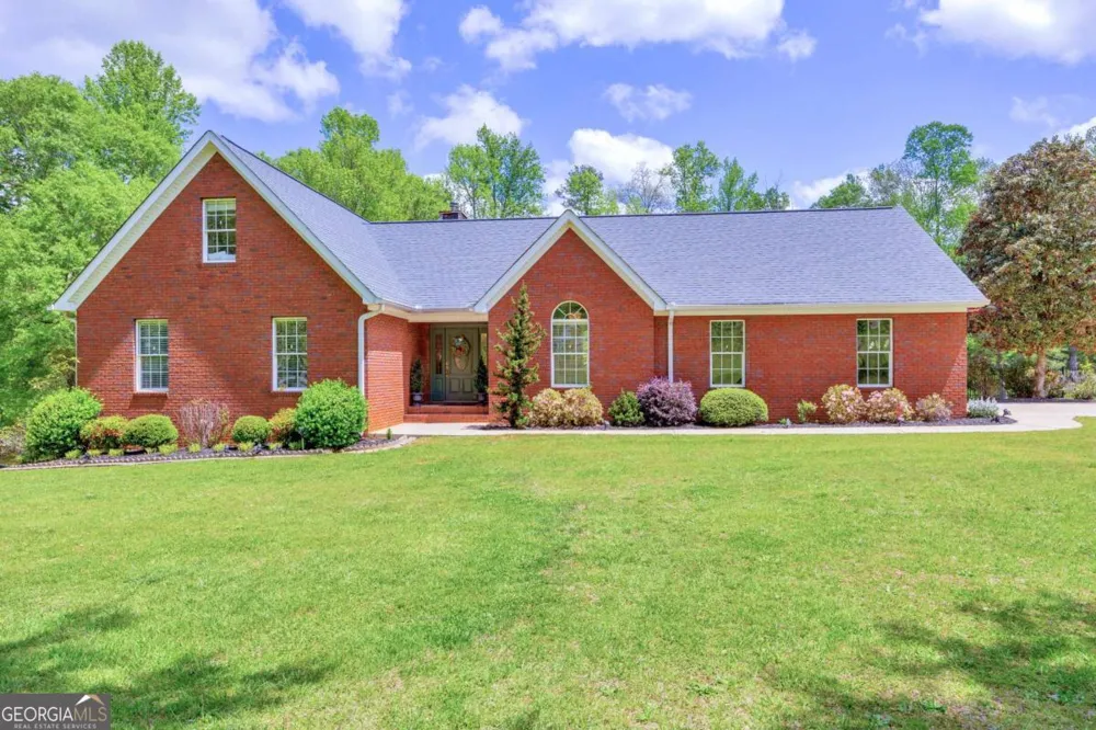 6200 Bent Tree CV Murrayville, GA 30564