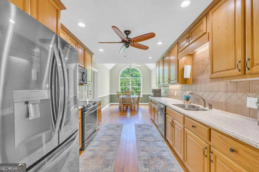 6200 Bent Tree CV Murrayville, GA 30564