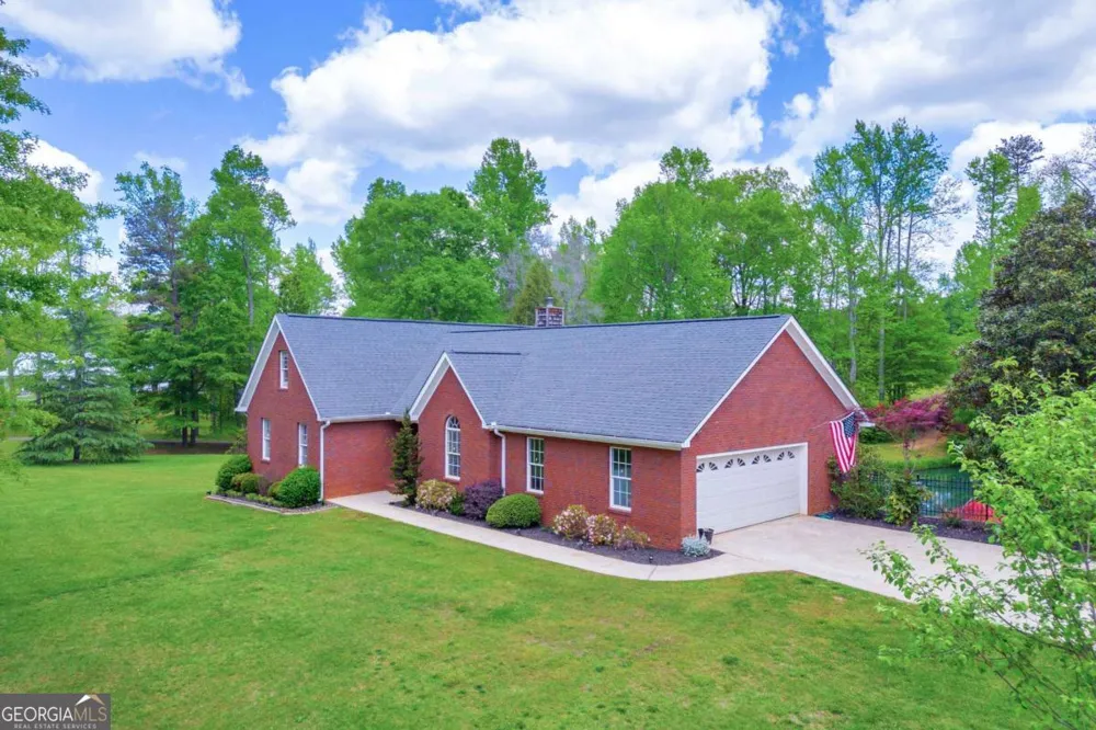 6200 Bent Tree CV Murrayville, GA 30564