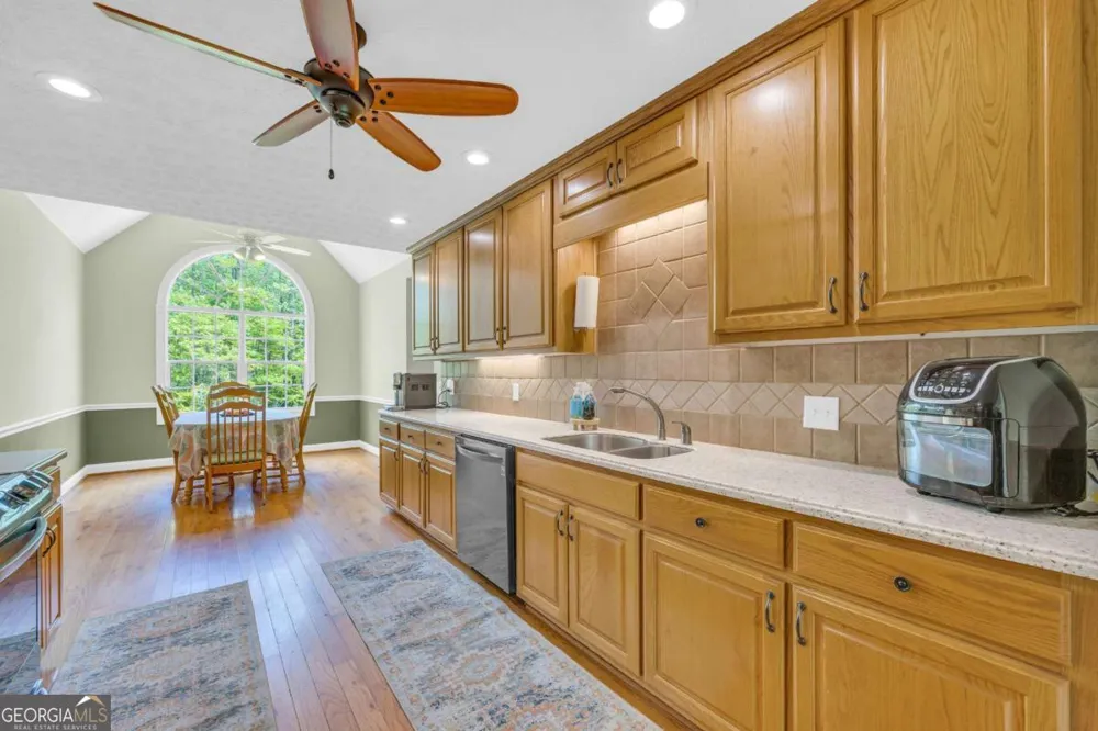 6200 Bent Tree CV Murrayville, GA 30564