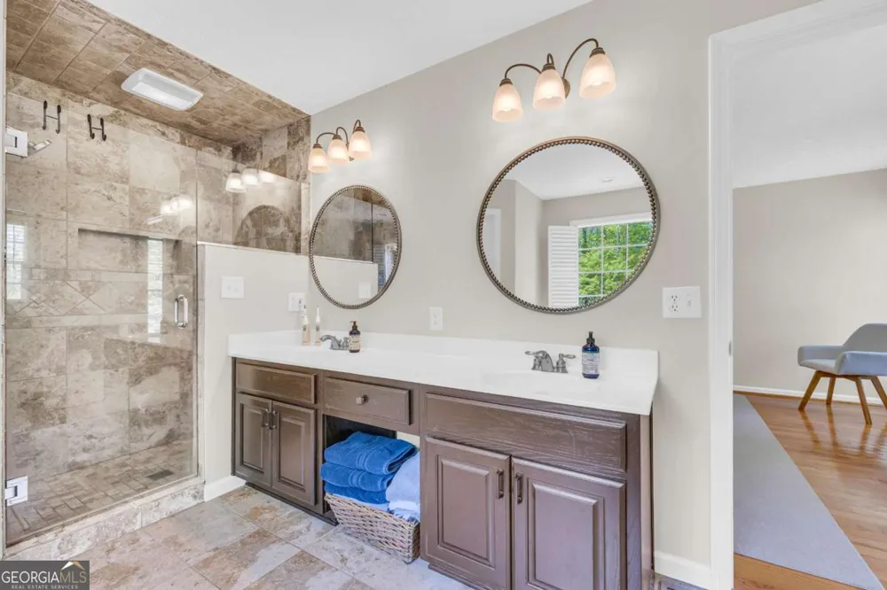 6200 Bent Tree CV Murrayville, GA 30564