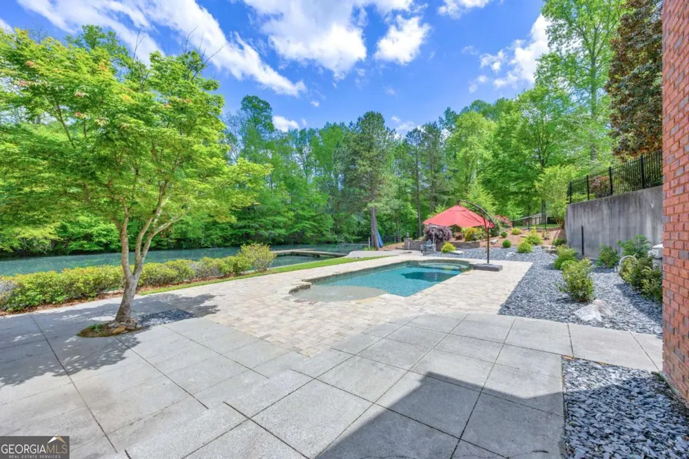 6200 Bent Tree CV Murrayville, GA 30564