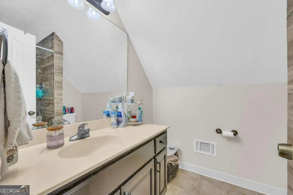 6200 Bent Tree CV Murrayville, GA 30564