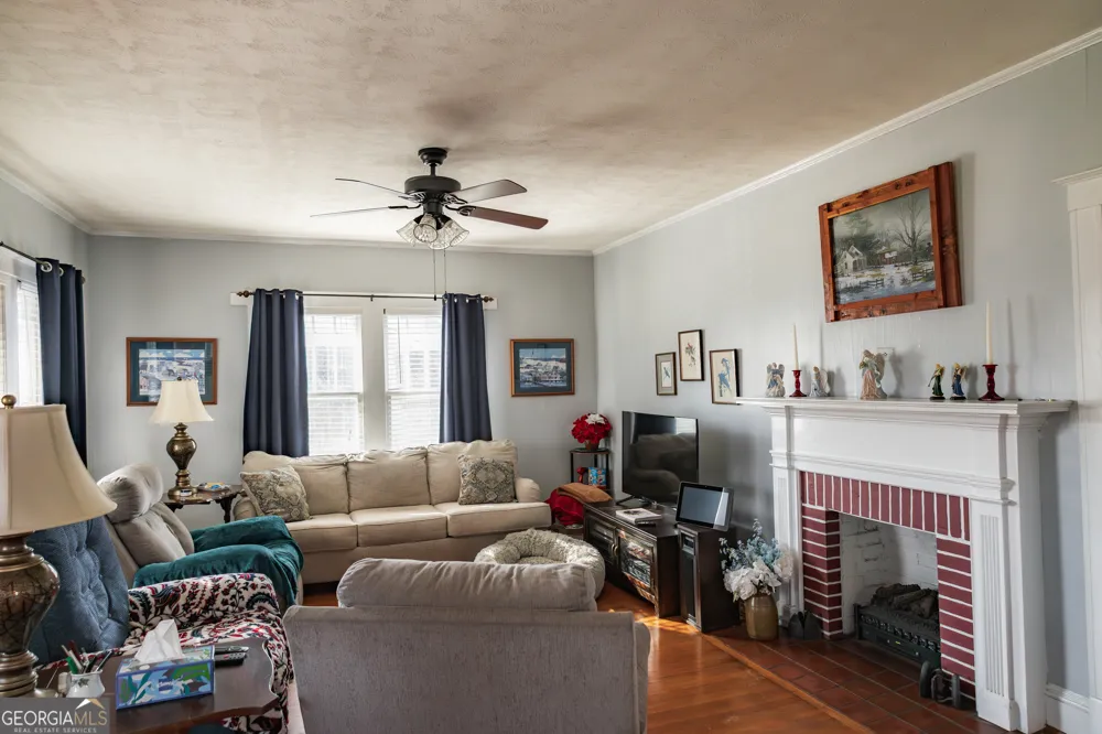 727 Harvey ST Millen, GA 30442