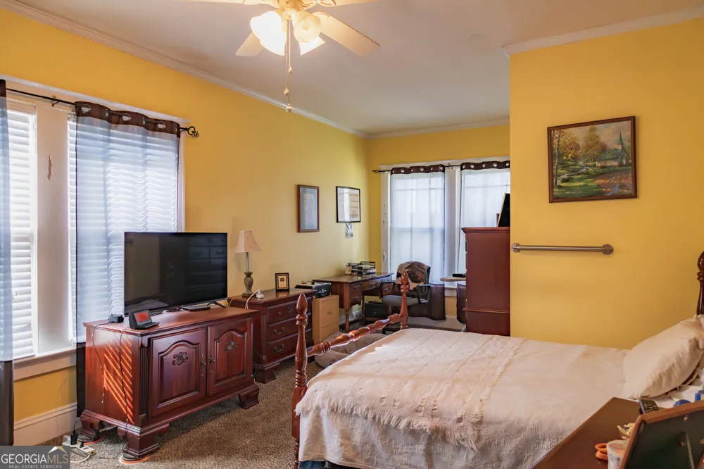 727 Harvey ST Millen, GA 30442