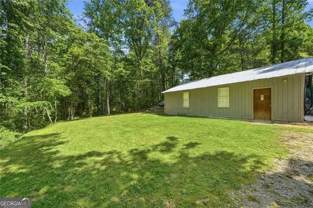 114 Oak Crest CIR Canton, GA 30115