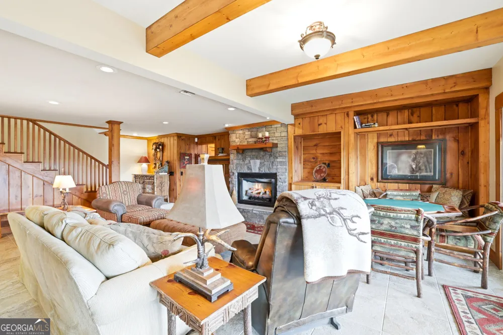 1171 Rabun Bluffs DR Lakemont, GA 30552