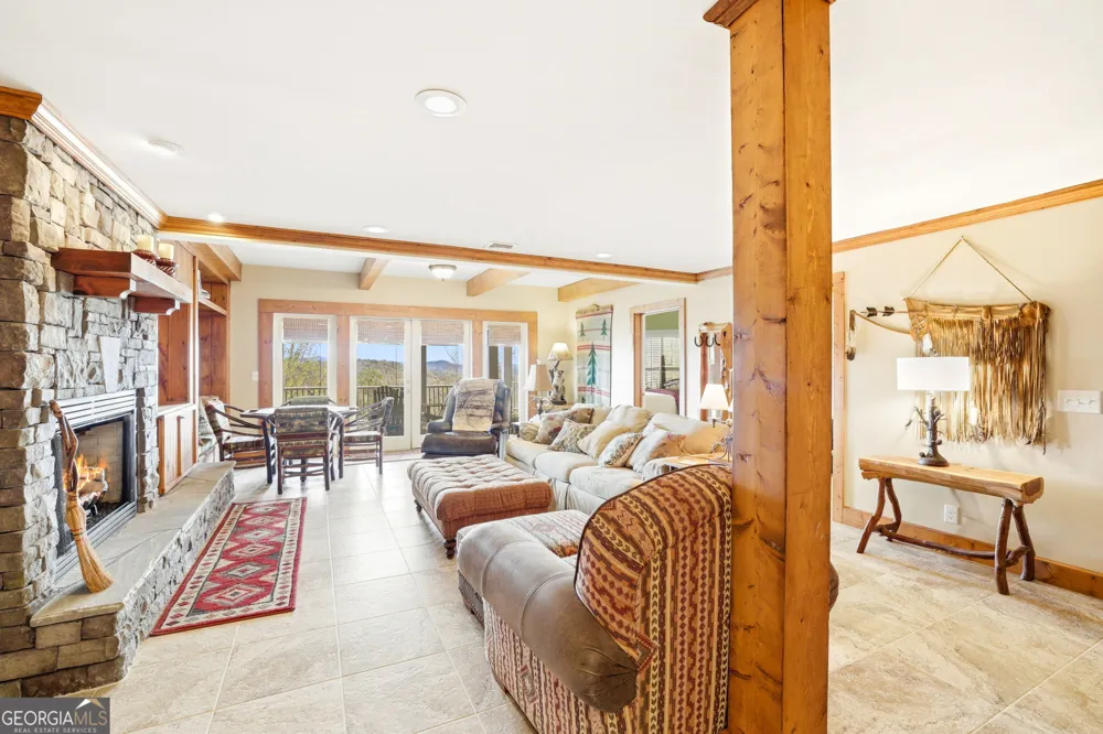 1171 Rabun Bluffs DR Lakemont, GA 30552