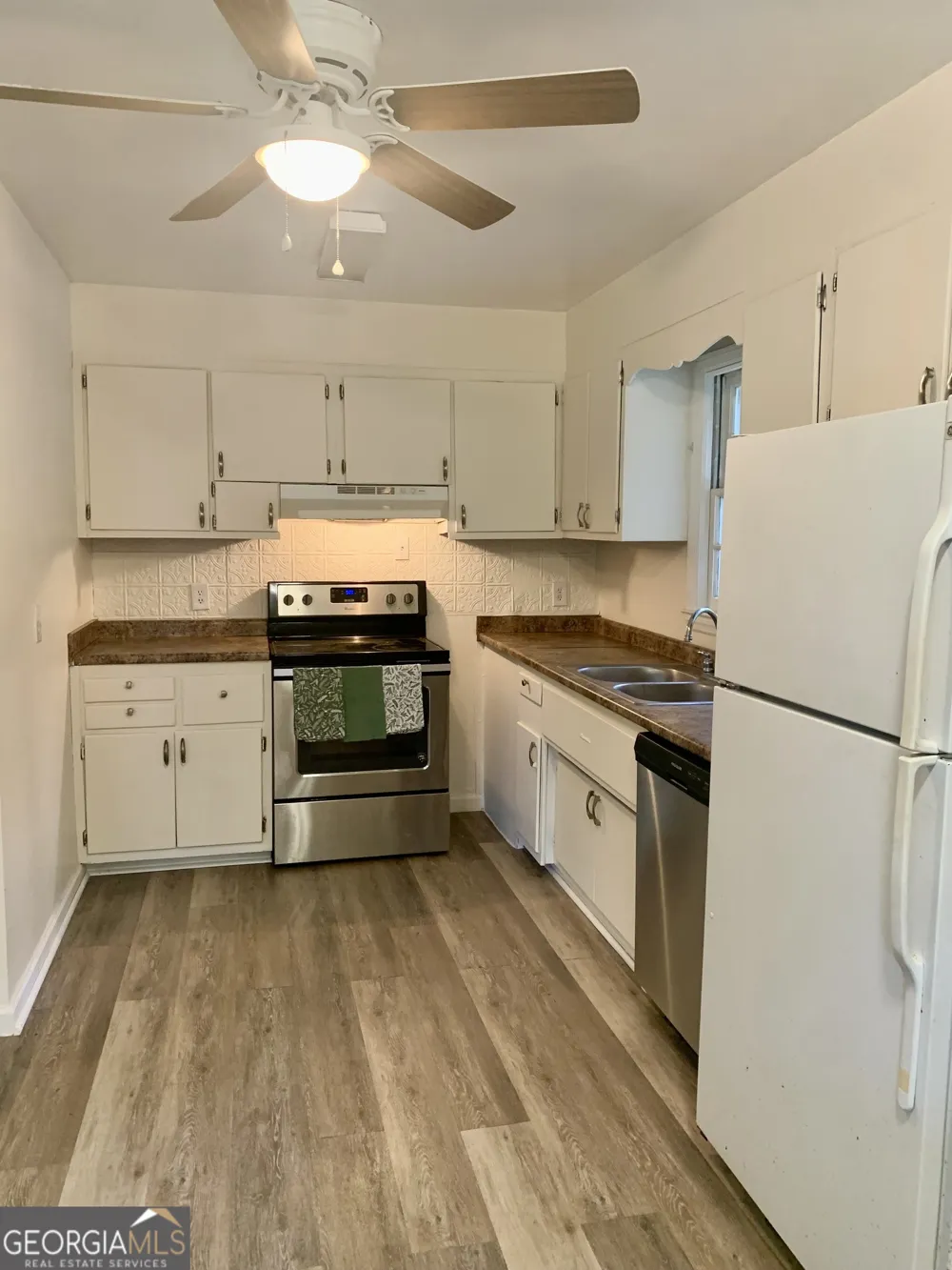 416 Rogers RD Hinesville, GA 31313