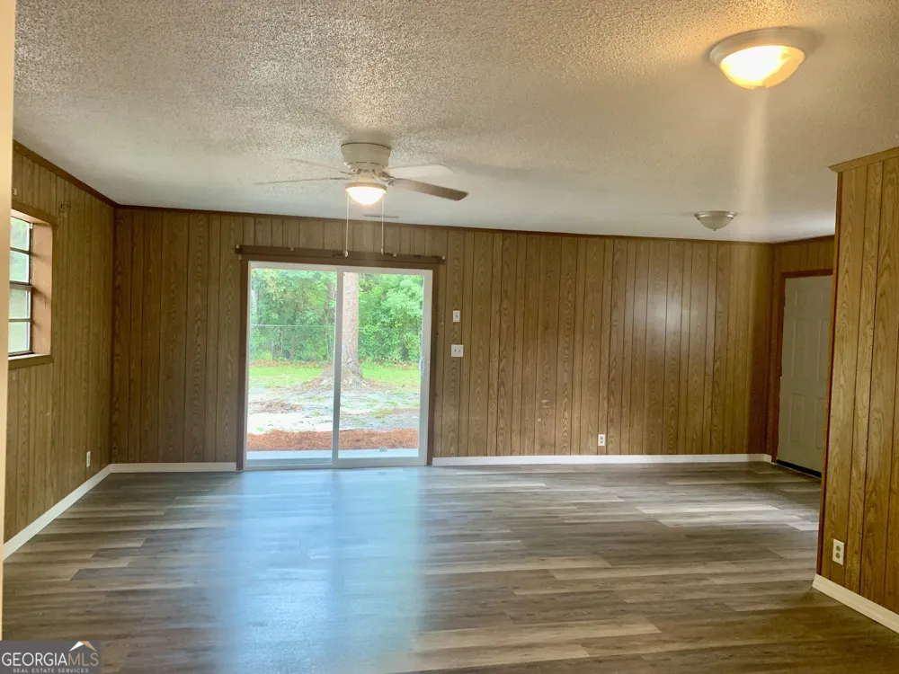 416 Rogers RD Hinesville, GA 31313
