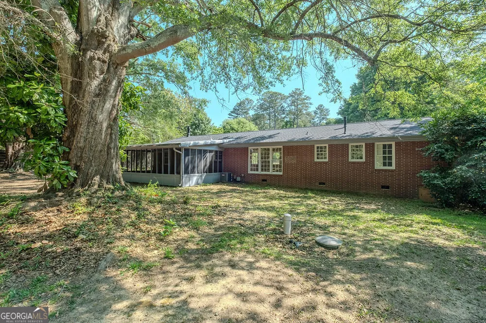 765 Glenn Carrie RD Hull, GA 30646