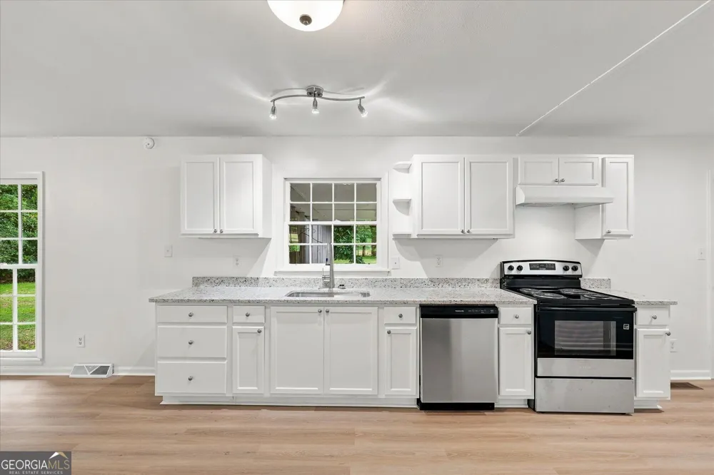 765 Glenn Carrie RD Hull, GA 30646