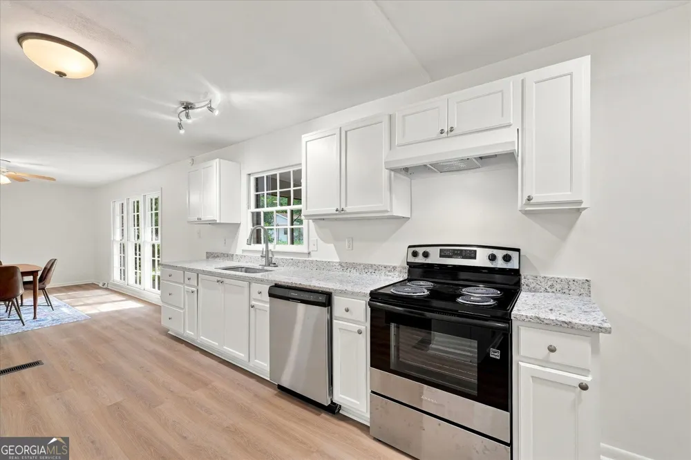 765 Glenn Carrie RD Hull, GA 30646
