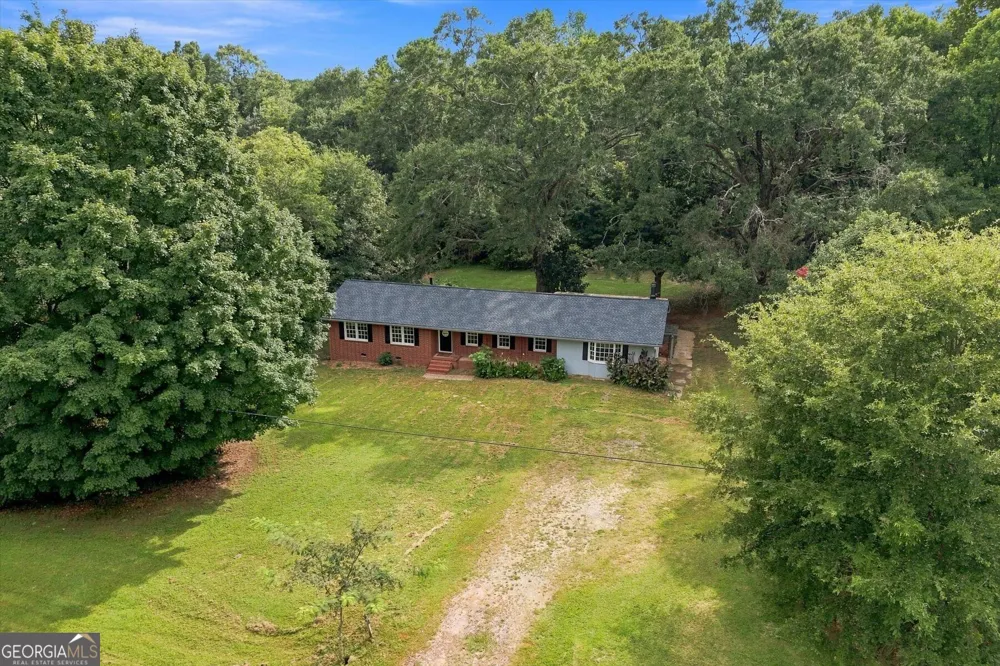 765 Glenn Carrie RD Hull, GA 30646