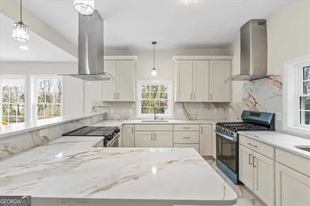 1804 Gordon AVE NE Rome, GA 30161