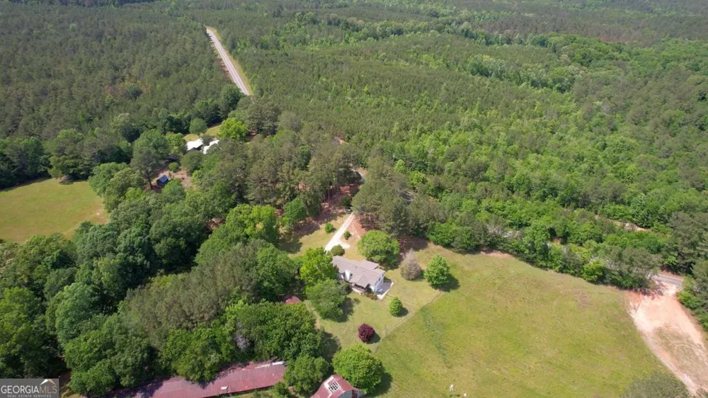2643 Macedonia RD Franklin, GA 30217