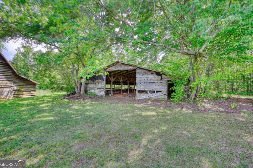 2643 Macedonia RD Franklin, GA 30217