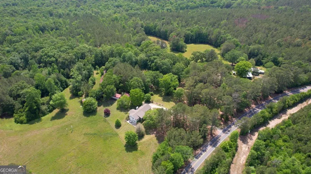 2643 Macedonia RD Franklin, GA 30217