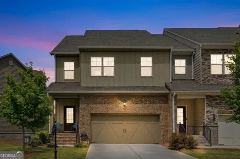2095 Manor Pointe DR