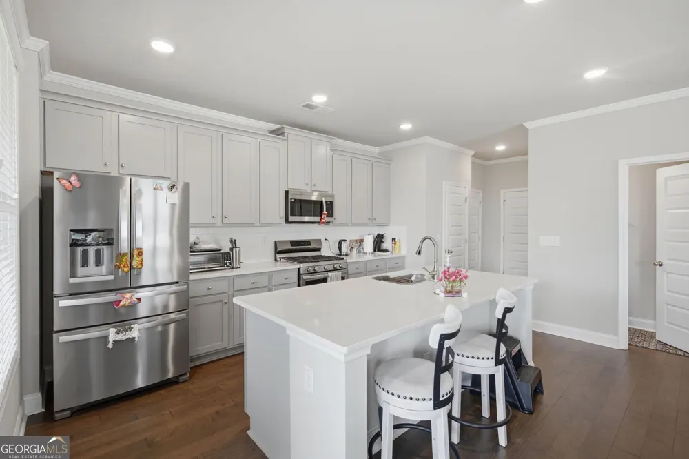 2095 Manor Pointe DR Cumming, GA 30041