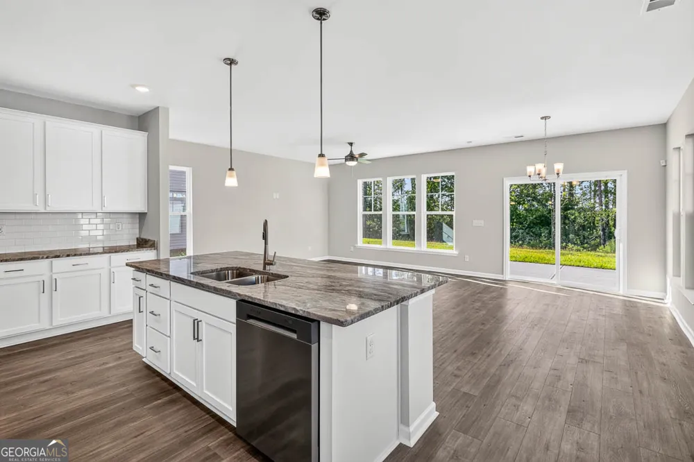 373 Brook DR Brunswick, GA 31525