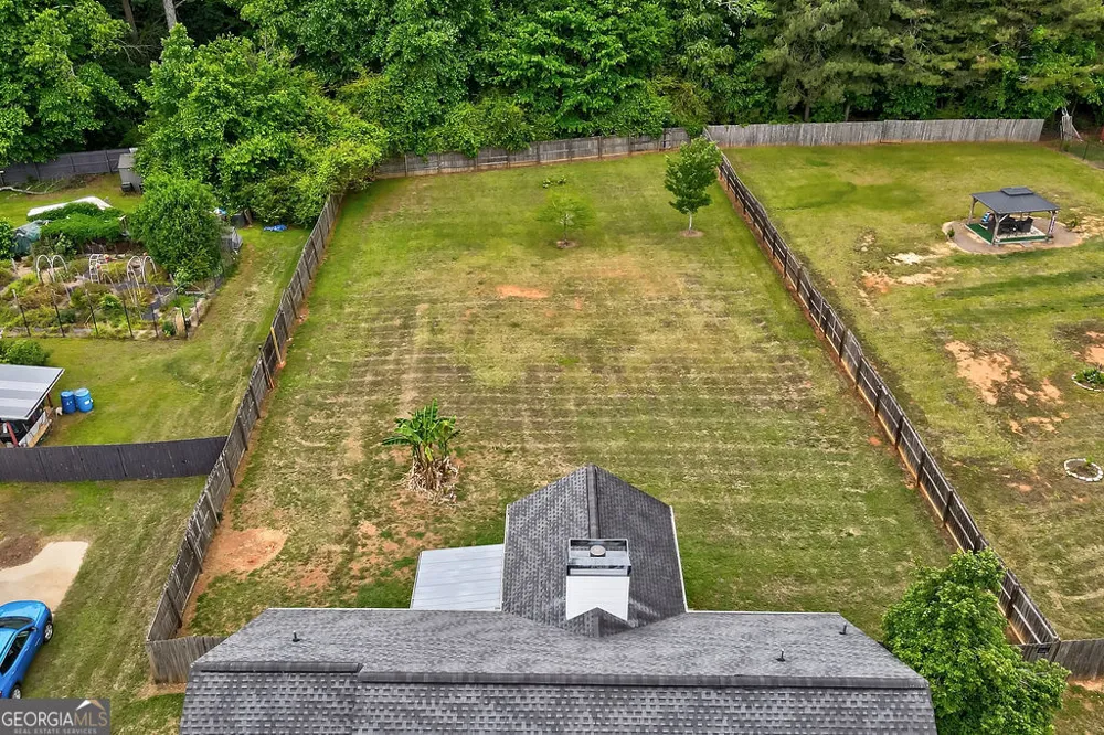 254 Taylor LN Winterville, GA 30683