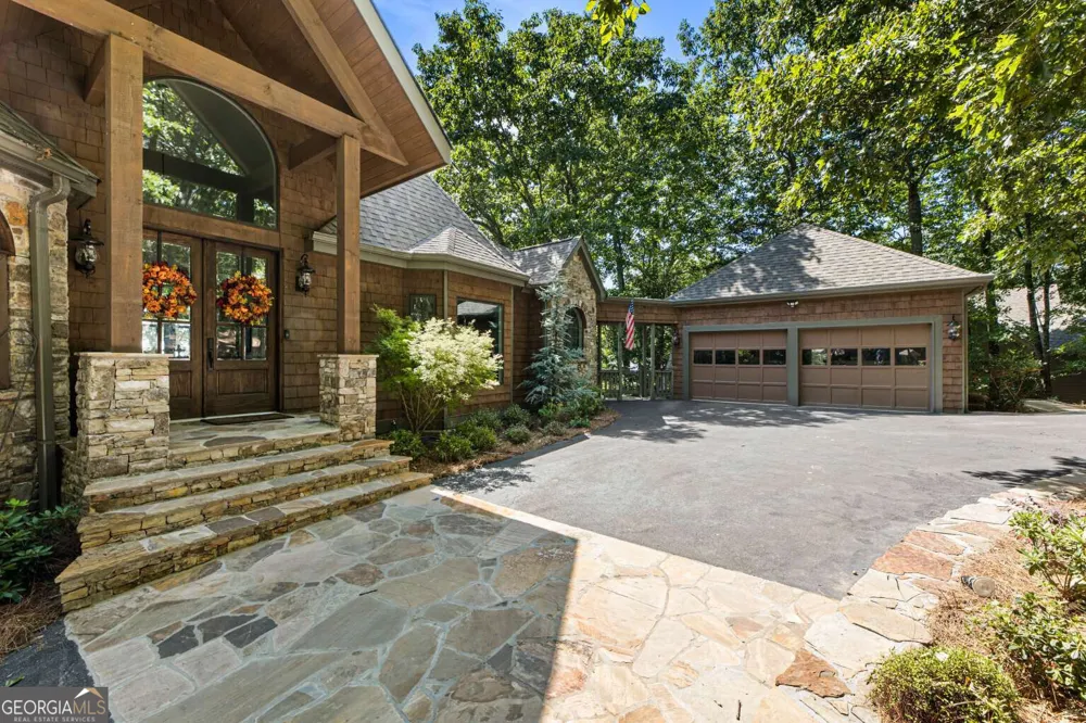 912 Mcelroy Mountain DR Big Canoe, GA 30143