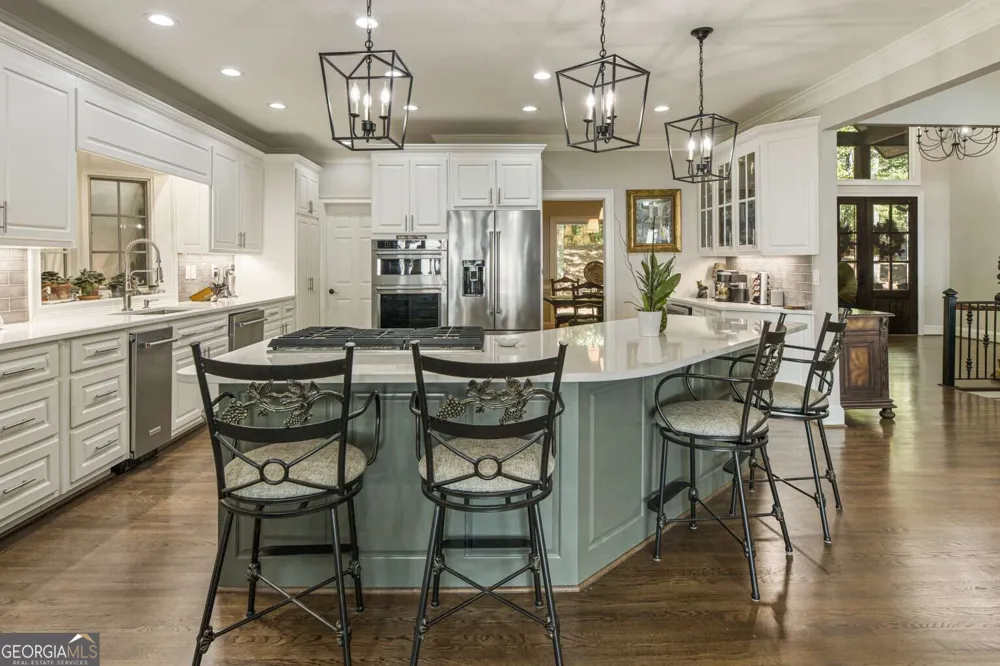 912 Mcelroy Mountain DR Big Canoe, GA 30143